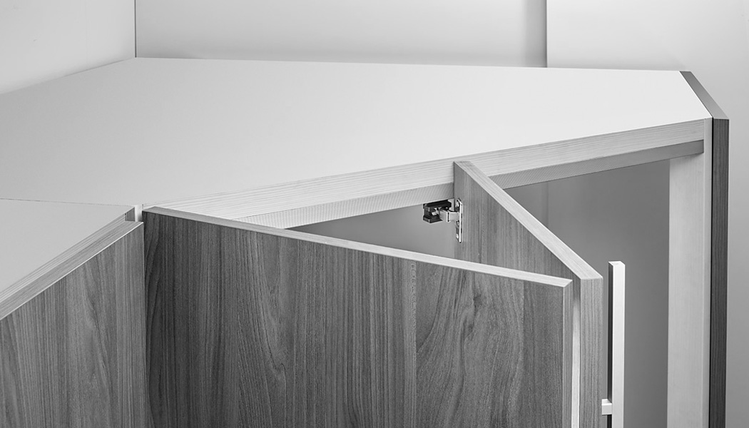box-sistemi-scorrevoli-sovrapposti-WEST-02-caimi-export-accessori-per-mobili-fornitures-hardware
